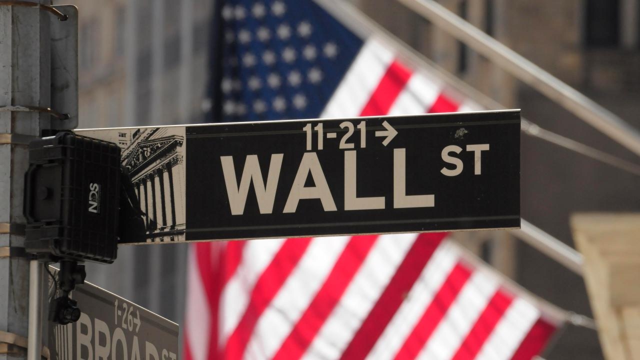 US stock market ahead of economic data: S&P 500 and Nasdaq 100 futures reach new intraday all-time highs!