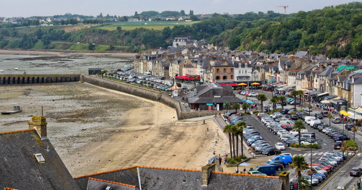 Interview. Too many second homes: "If we do nothing, areas will become postcards."