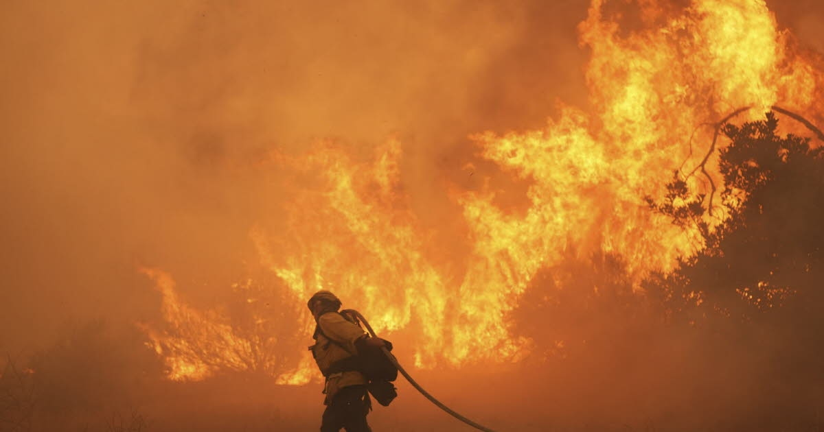 USA: Canyon Fire breitet sich in Kalifornien aus, Tausende Einwohner evakuiert