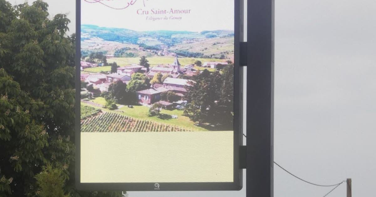 Saint-Amour-Bellevue. The dissolution of the twinning committee with Durbuy is confirmed.