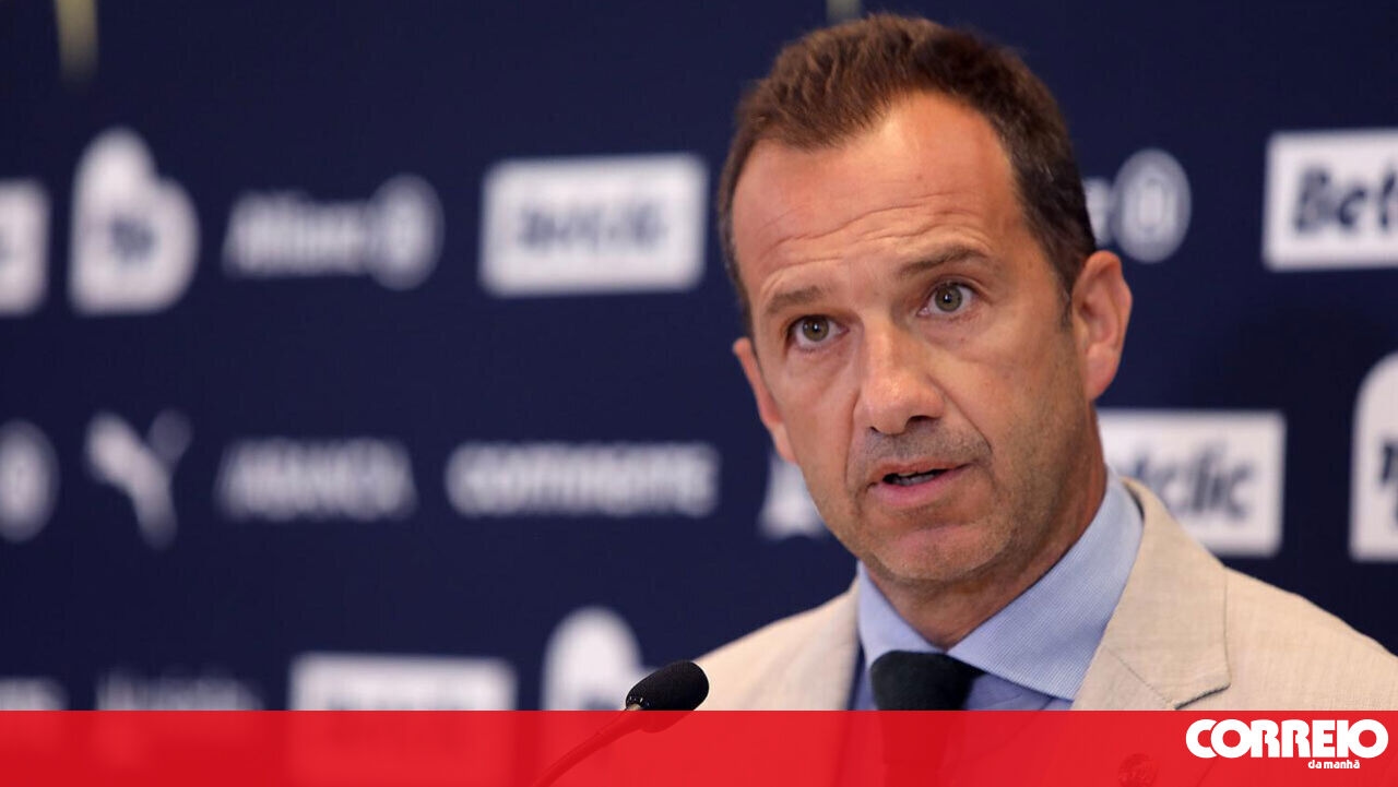 <![CDATA[ Varandas responde a Vieira: "Presidentes da FPF e da Liga são benfiquistas" ]]>
