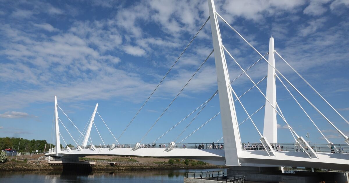 117 milyon sterlinlik inanılmaz yeni İngiltere köprüsü tamamlandı - Londra'daki Tower Bridge gibi büyük gemilere açılıyor