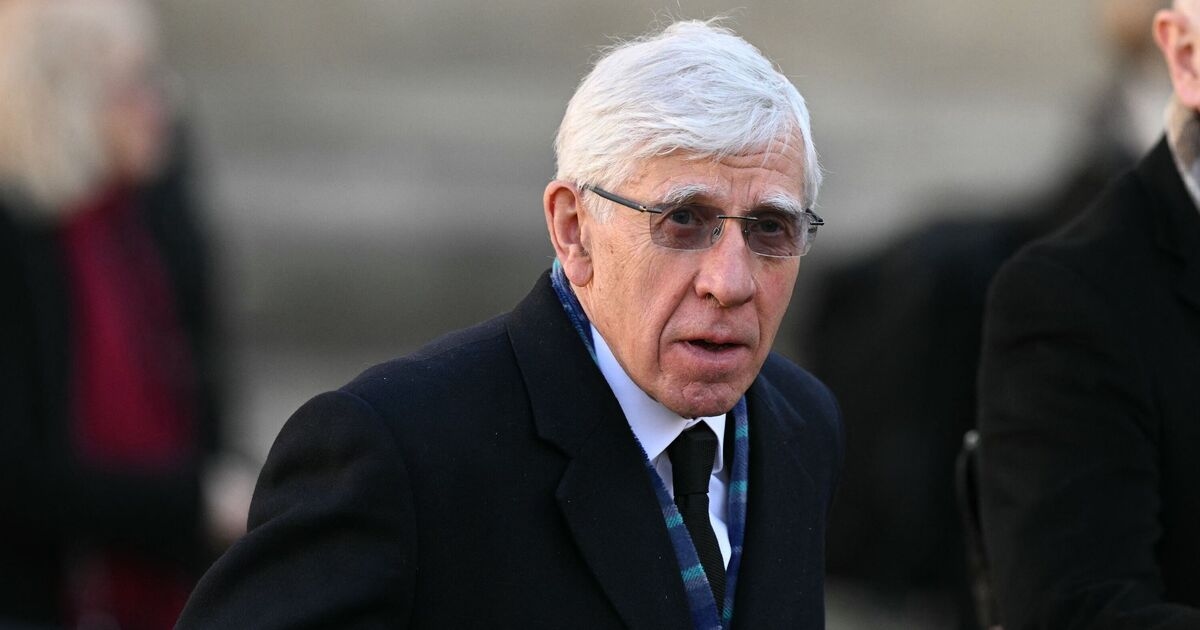 Jack Straw: 'taxes will have to rise' in response to new defence era amid Russia threat
