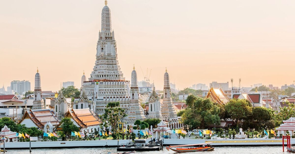 Airline first to launch direct flights from UK airport to beautiful city loved by Brits