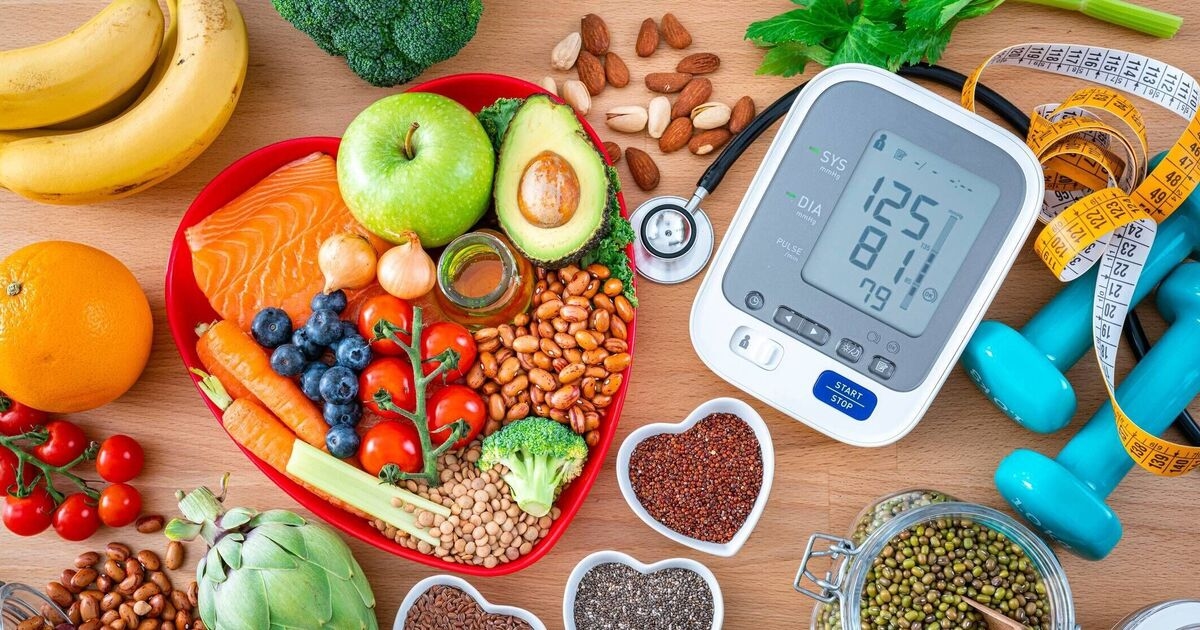 Reduza o colesterol comendo dois alimentos que 'funcionam de forma semelhante às estatinas'