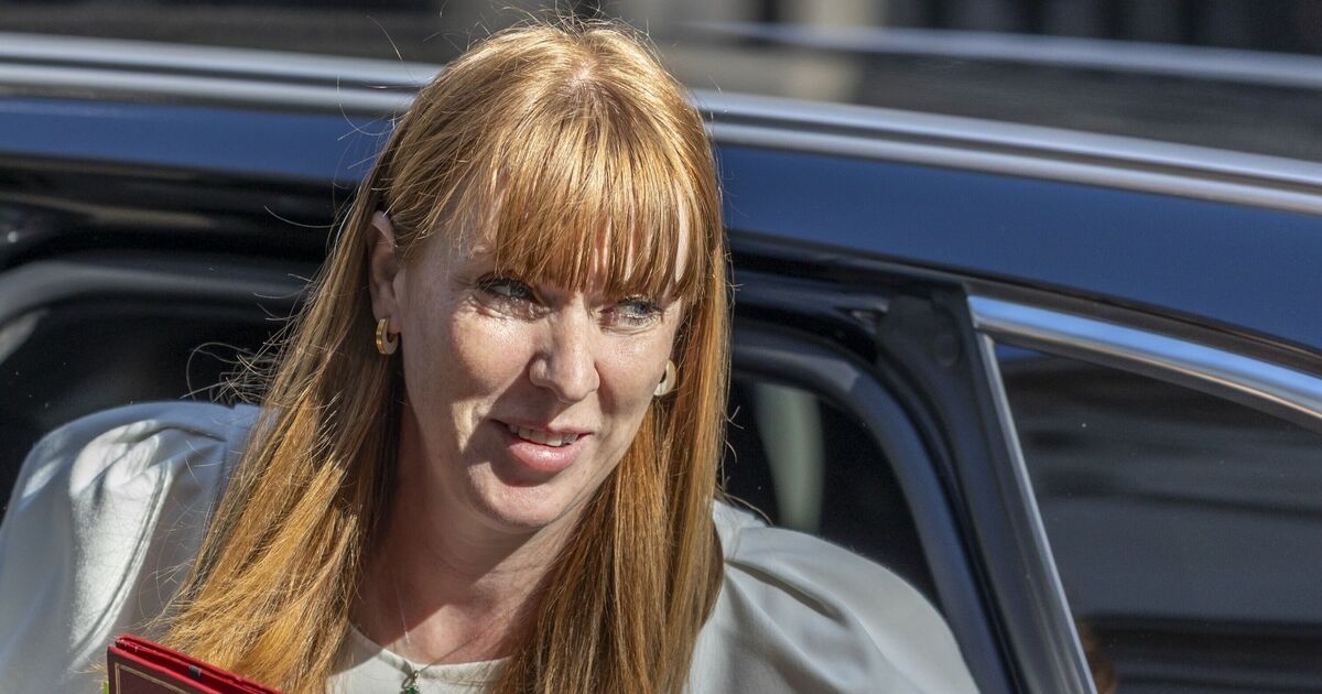Angela Rayner trifft Tausende von Häusern mit einem 1,5 Millionen schweren Baublitz in Überschwemmungsgebieten