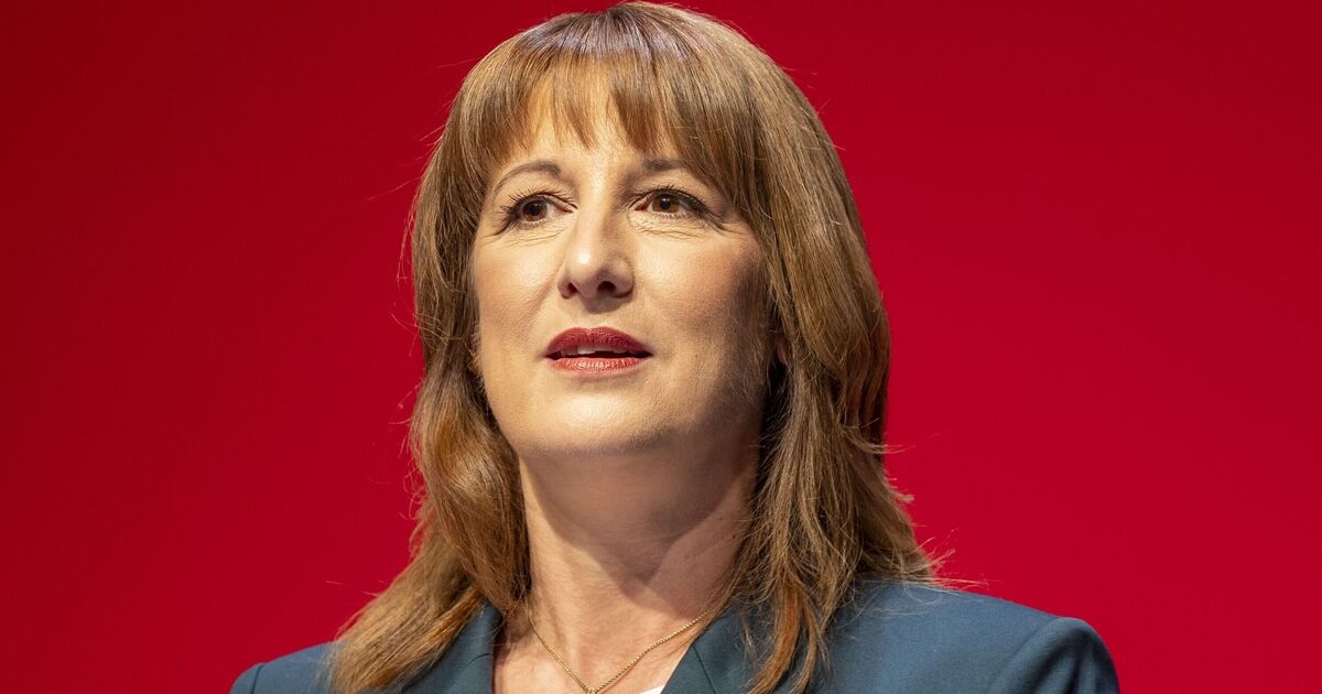 New nightmare for Rachel Reeves as she's warned 60,000 UK shops are on the brink