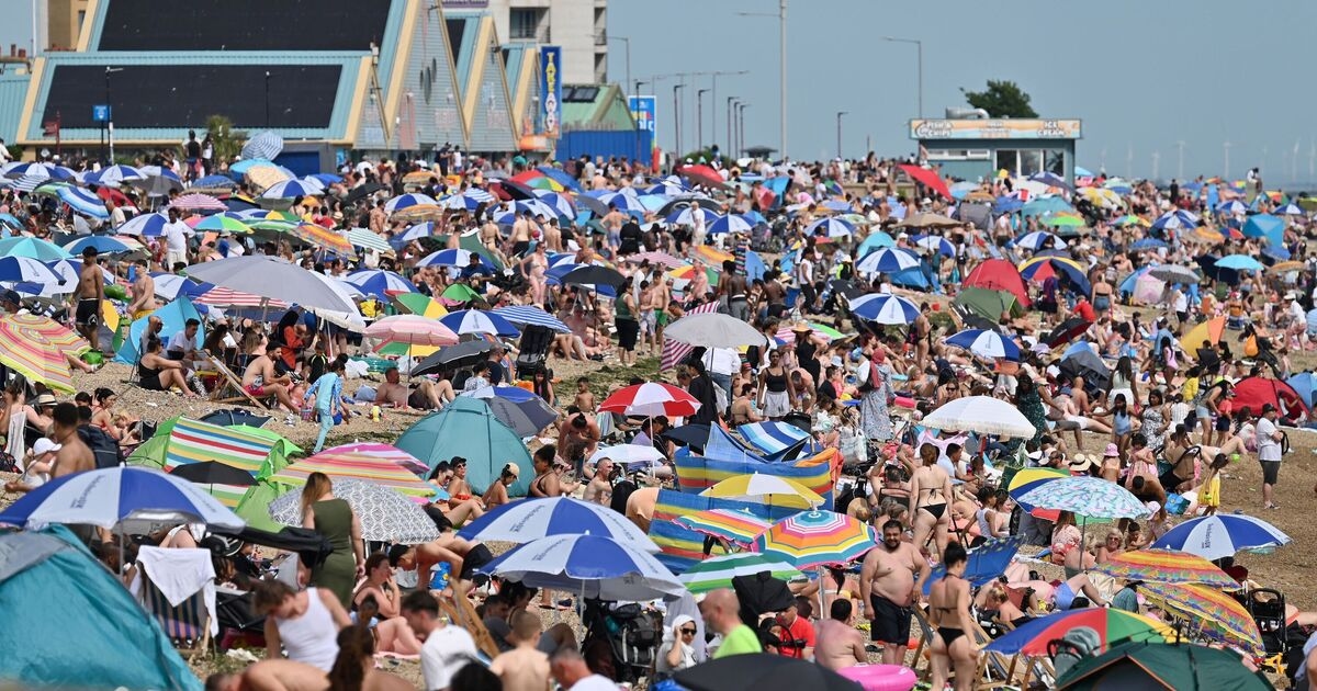 Het wordt warmer in het Verenigd Koninkrijk dan in Barcelona, ​​want weerkaarten laten een exacte datum zien waarop de 36 graden Celsius wordt bereikt