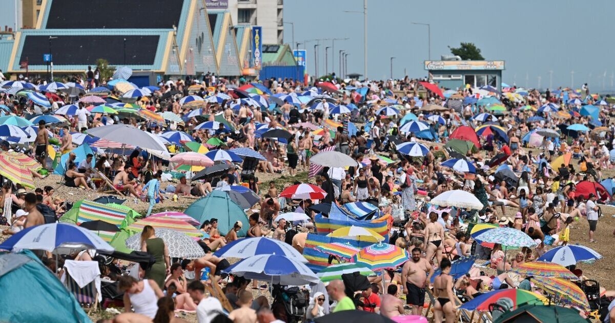 UK maps show 30 cities to escape the sweltering heatwave as 35C bomb to hit nation