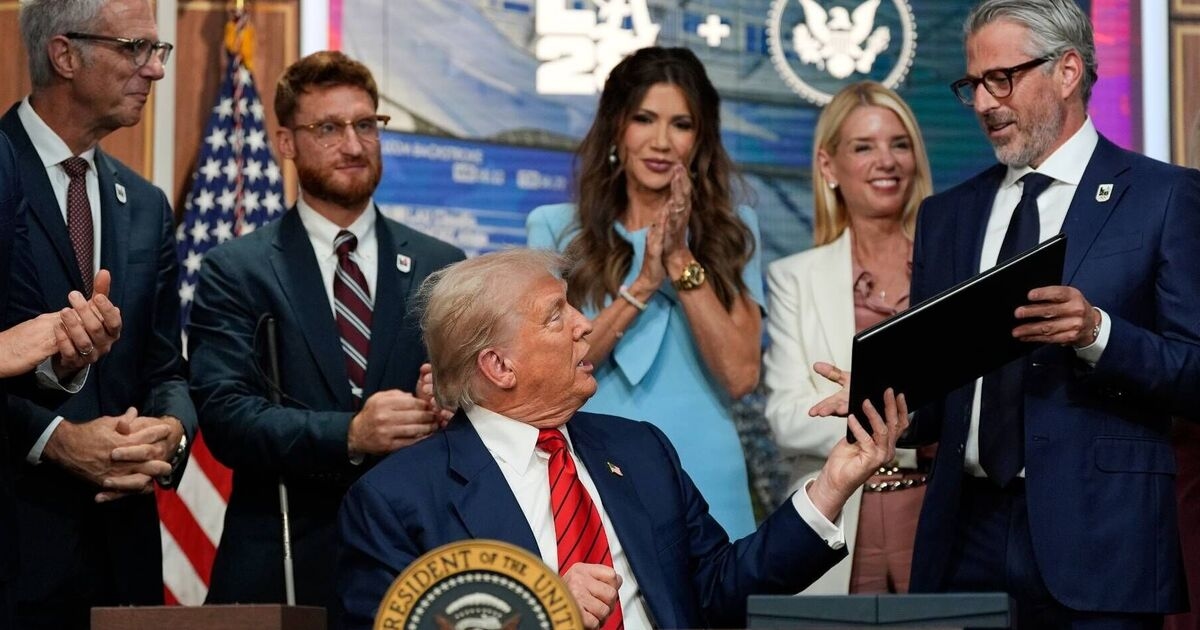 Trump's niece tears into him listing 4 signs of his mental decline: 'he's far gone'