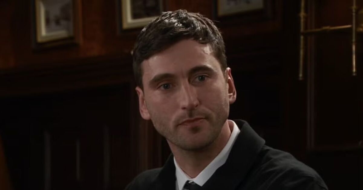 Soap spoilers: Coronation Street character's true identity exposed in bombshell DNA twist