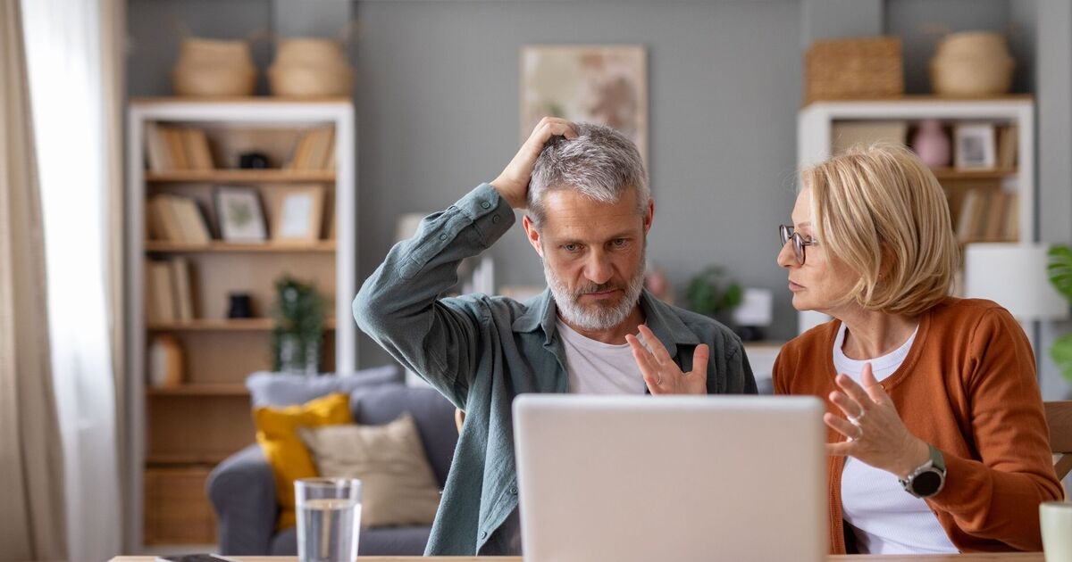 Las parejas que reciben pensión estatal reciben una advertencia de £1,600