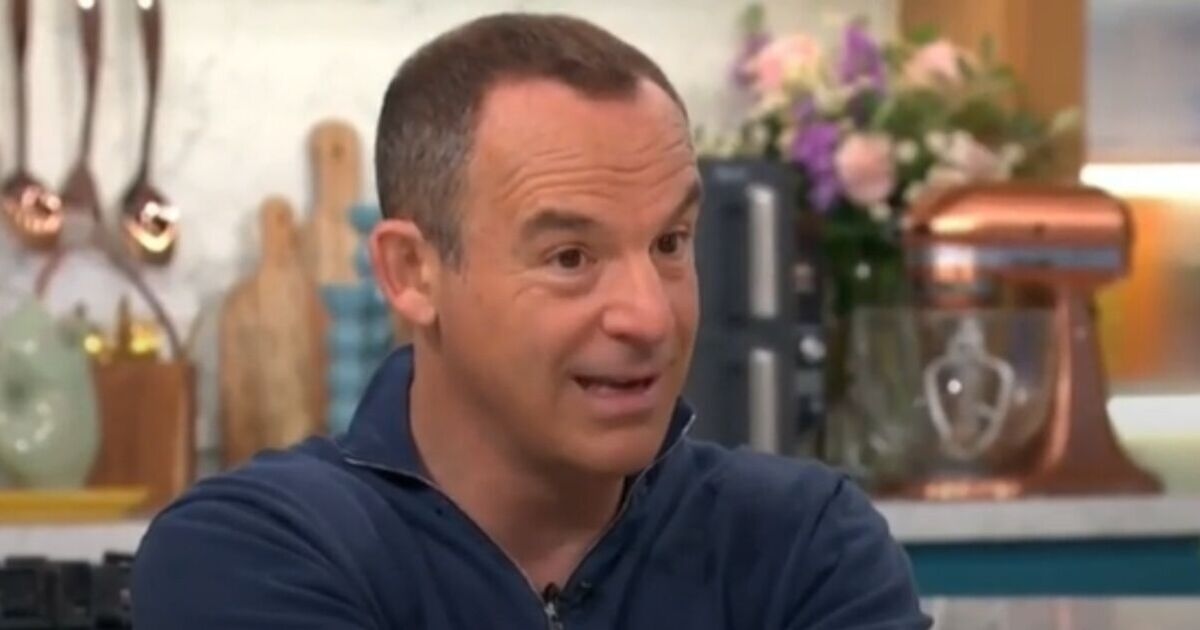 Martin Lewis reveals simple change to earn up to £300 from five different banks