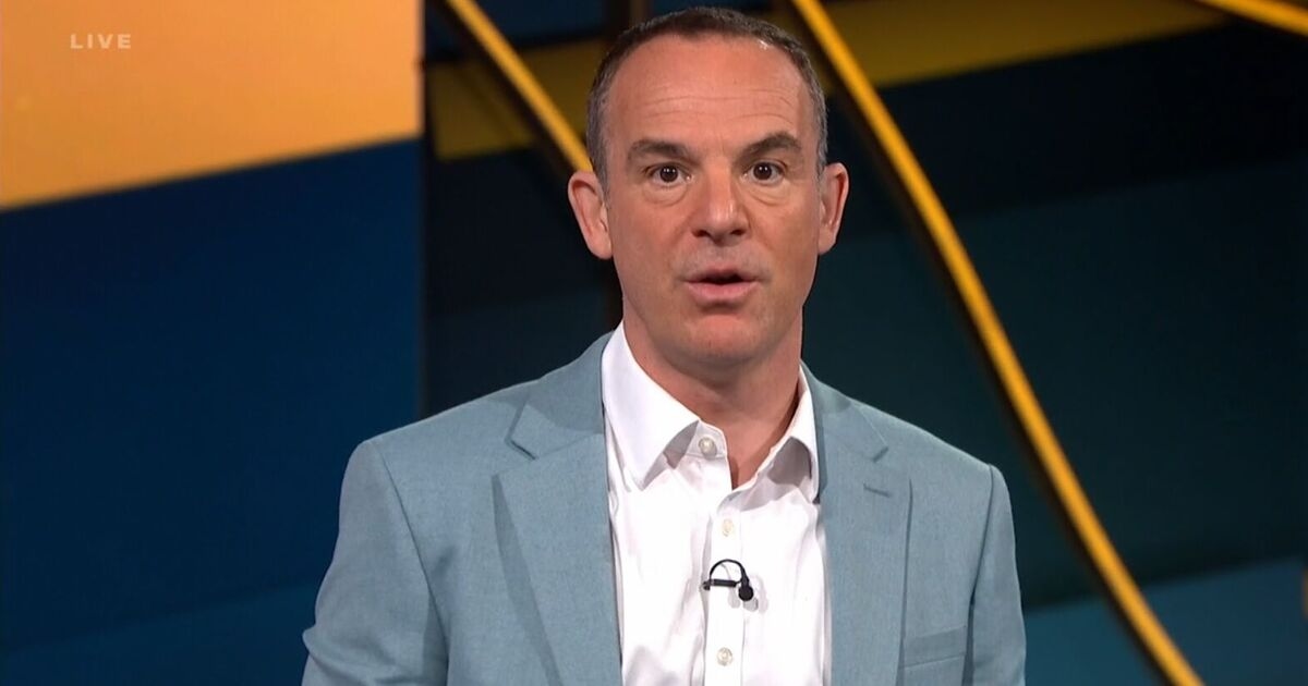 Martin Lewis dice que la pensión podría aumentarse hasta en £180.000 con dos cheques