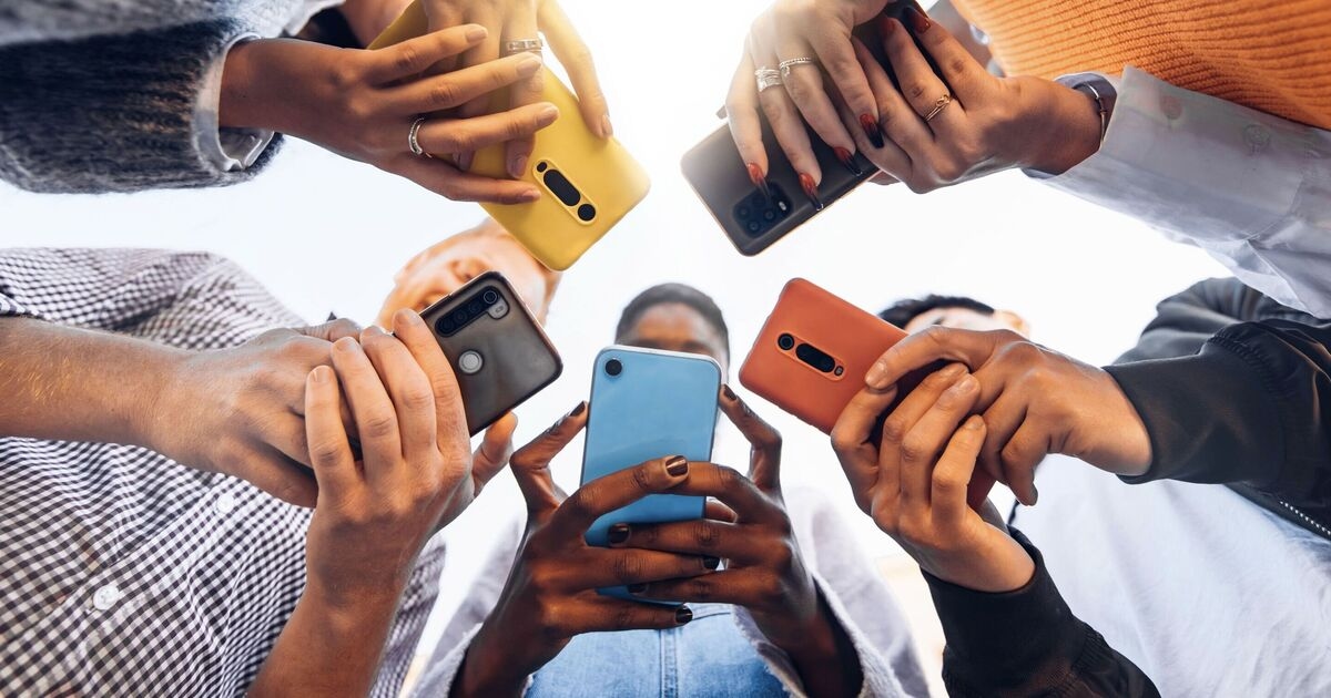Warning issued as Brits turn to TikTok for financial advice
