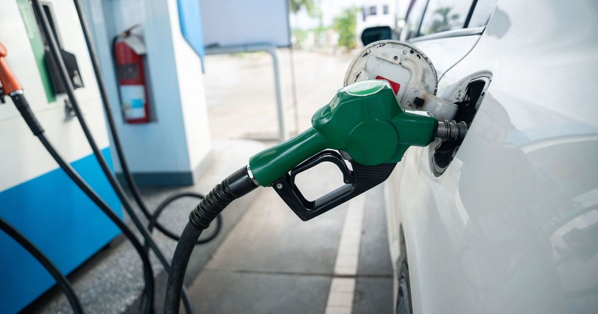 El RAC emite un comunicado tras la afirmación en Facebook de que los coches con los depósitos de gasolina llenos explotan.