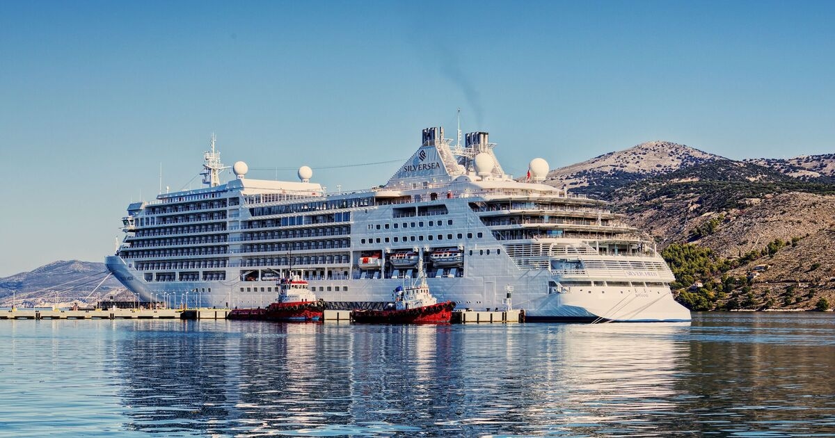 I went to Greece - local let slip brutal 3-word nickname for cruise ship tourists