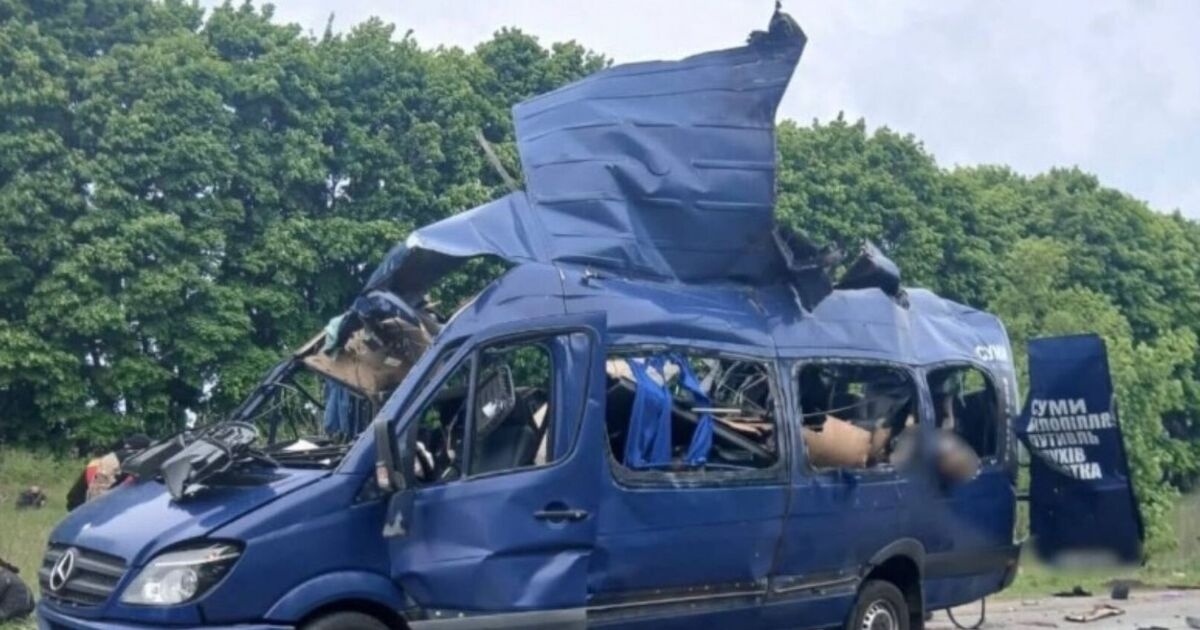 Ucraina LIVE: attacco di un drone russo su un autobus uccide 9 civili poche ore dopo i colloqui di pace