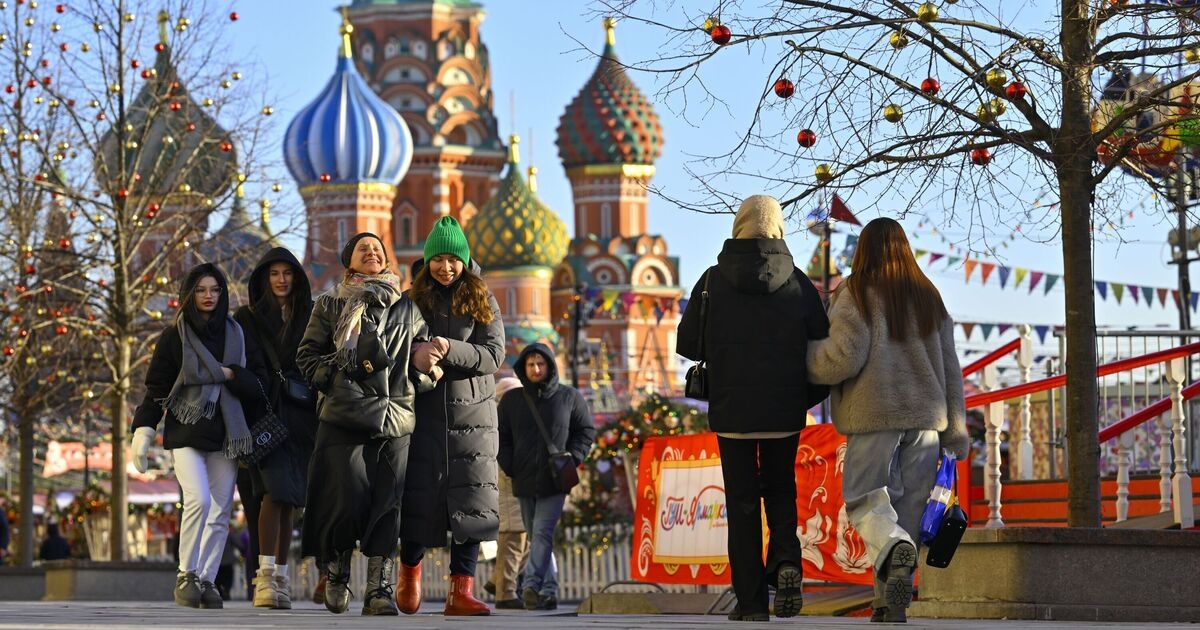 Russian economy meltdown ‘isn't stopping Brits flocking to Moscow for jobs'