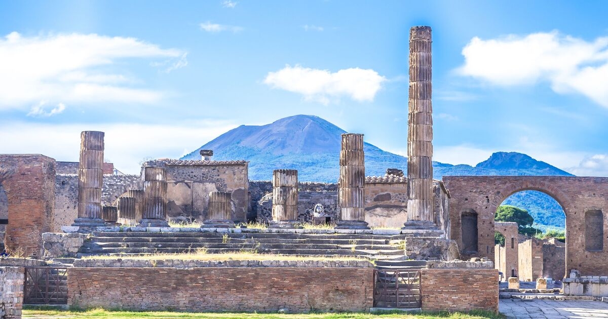 Huge archaeology breakthrough with new Pompeii discovery after volcano killed thousands