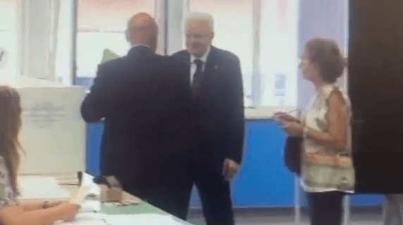 Mattarella, il voto nel pomeriggio a Palermo