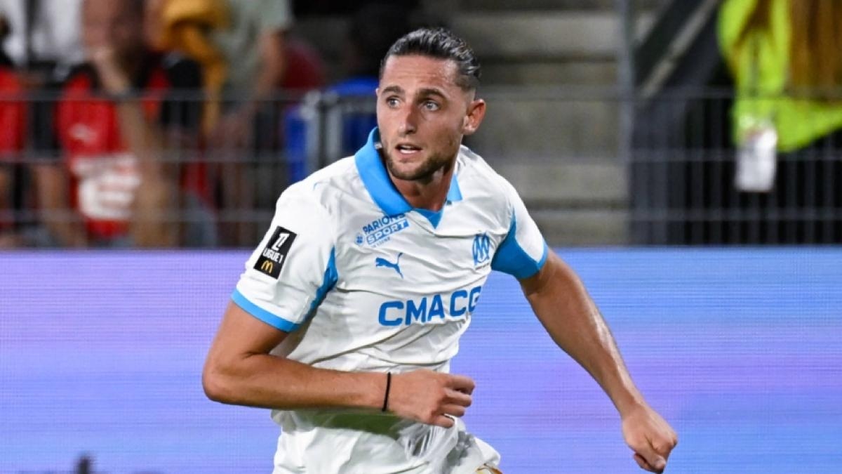 AC Milan i Rabiot są w kontakcie: trwają negocjacje w sprawie przekazania go Allegriemu. Akanji, umowa się komplikuje.