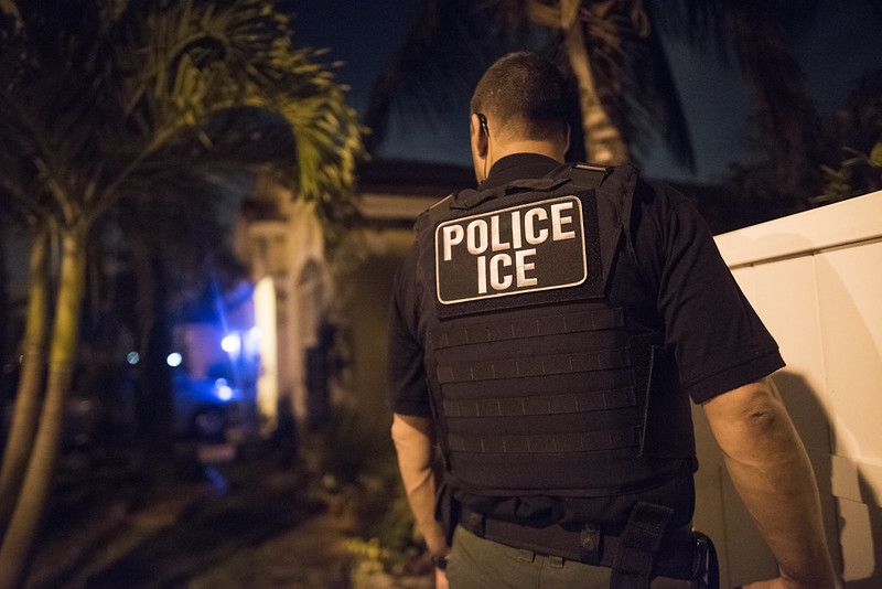 Yetkililer, alçıpandan kaçan Newark ICE tesisinden iki firariyi tutukladı