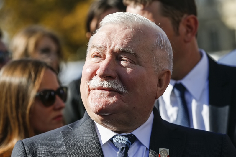 Wałęsa no asistirá a la juramentación de Nawrocki. «Me niego a participar en este espectáculo escandaloso».