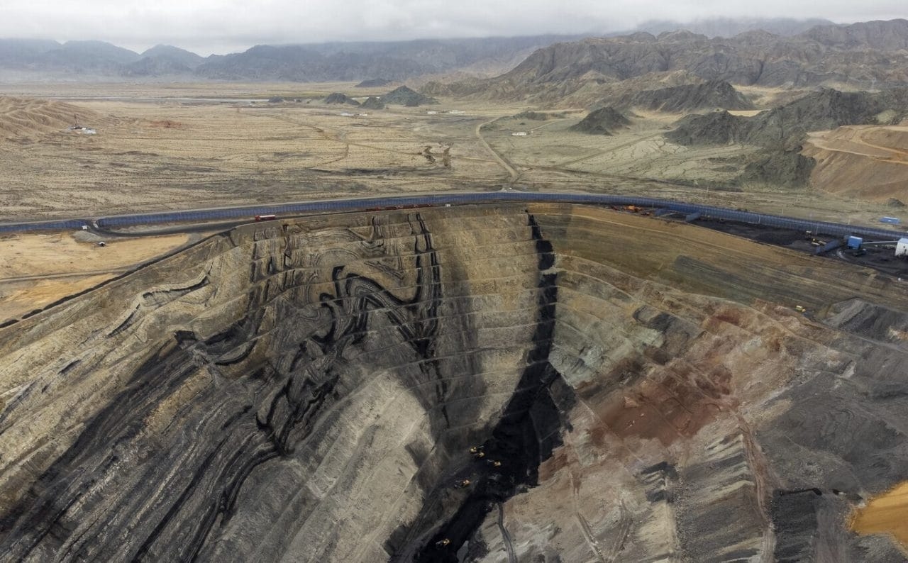 Crisis de suministros: Tierras raras en China impactan economía global
