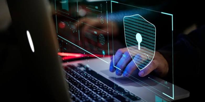 Digitaler Datenschutz: Schützen Sie Ihre persönlichen Daten im vernetzten Zeitalter