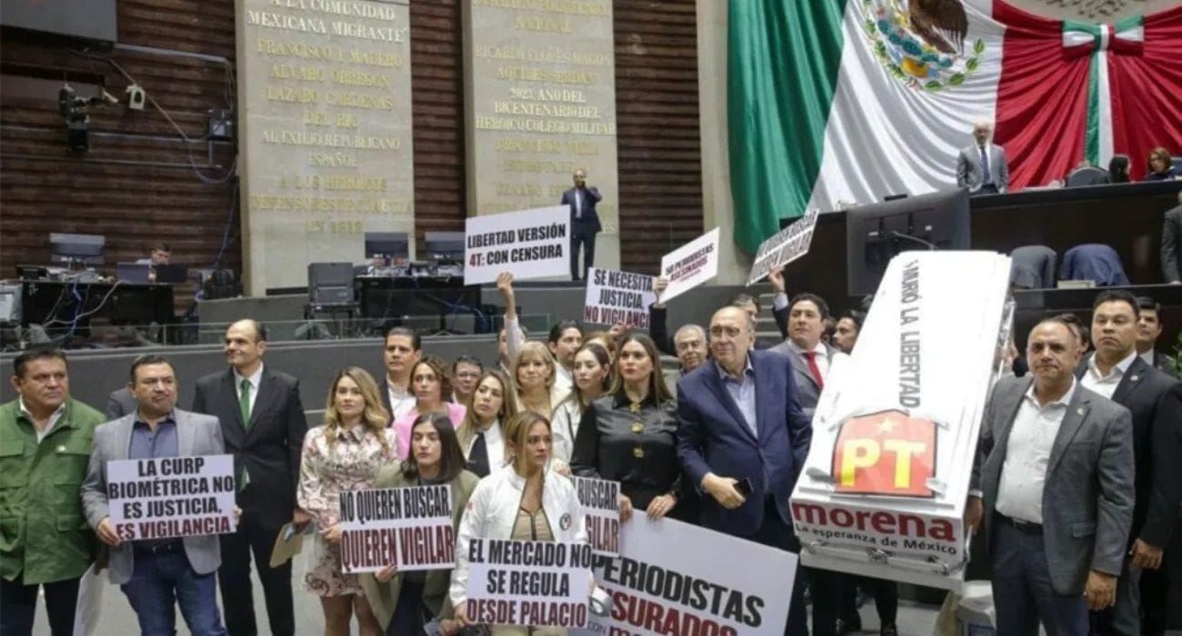 Szpiegostwo czy ochrona? Spór o nowe prawo telekomunikacyjne Meksyku