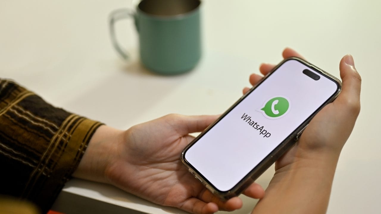 Mit WhatsApp können Sie Ihre Bank-CLABE mit einem Klick senden.
