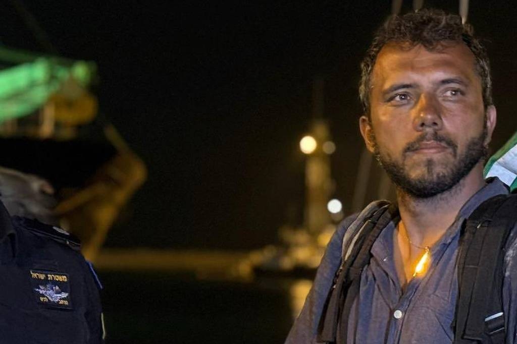 Itamaraty diz que ativista brasileiro em barco interceptado por Israel retornará ao Brasil