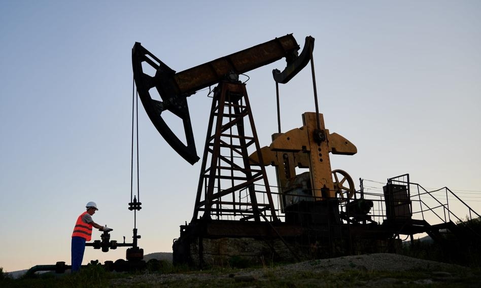 Sorpresas del cártel. Los precios del petróleo caen tras la decisión de la OPEP+.