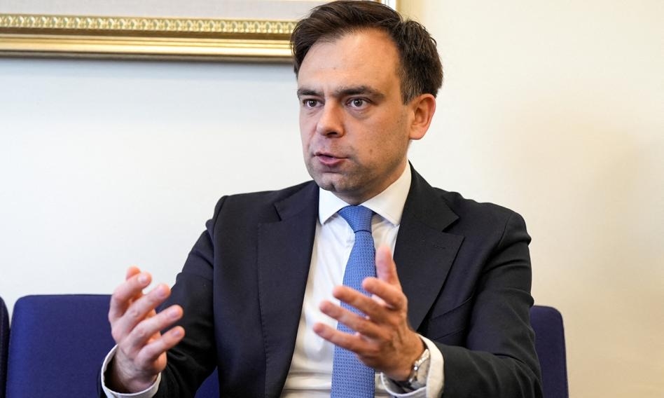 Domański zapowiada podatek od odsetek od rezerw utrzymywanych przez banki w NBP