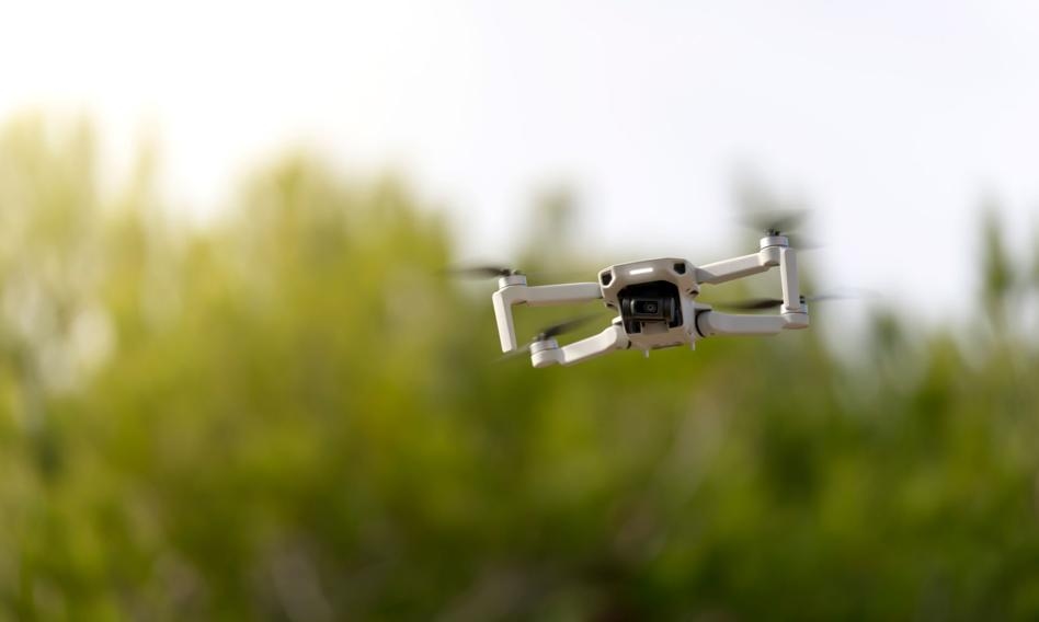 Drones paralyzed airport operations. They were operated by... a drug gang