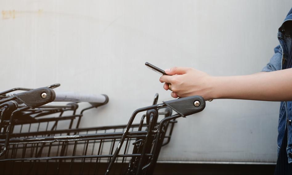 Valorizamos os hipermercados pelos seus preços e promoções, as lojas de desconto pelas suas informações transparentes.