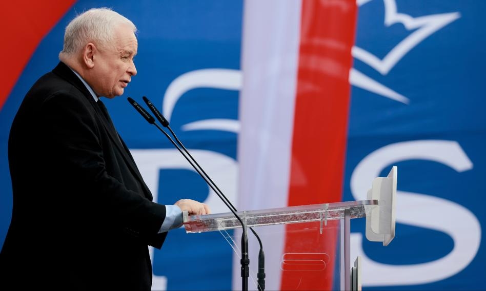 Kaczyński anuncia un nuevo programa para Polonia. Este se centrará en las finanzas estatales.