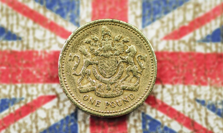 El Banco de Inglaterra mantiene los tipos de interés sin cambios. «La inflación debería empezar a descender hacia el objetivo a partir del próximo año».