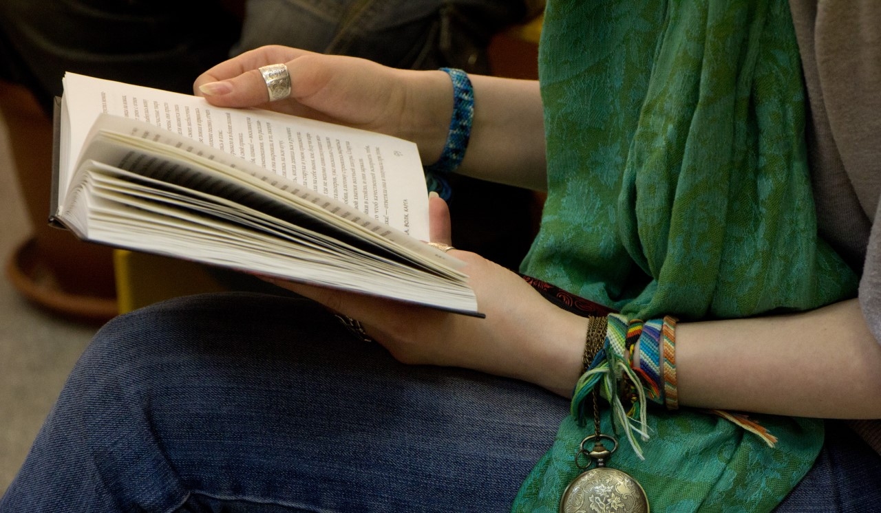 Novgorod Youth Center Tells About Signs That Help During Exams