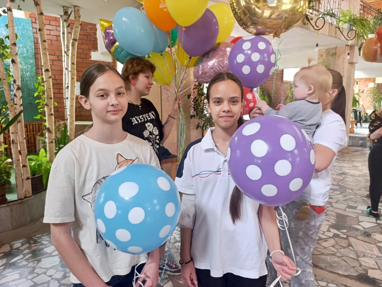 Novgorod entrepreneurs gave a holiday to little patients of the regional children's hospital