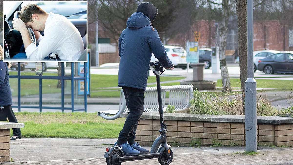 Conduire une trottinette électrique pourrait faire augmenter les coûts d'assurance automobile de 1 000 £ avant même d'avoir réussi votre examen, avertissent les experts