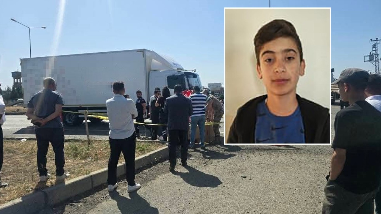 Middelbare scholier overlijdt na aanrijding met vrachtwagen in Cizre