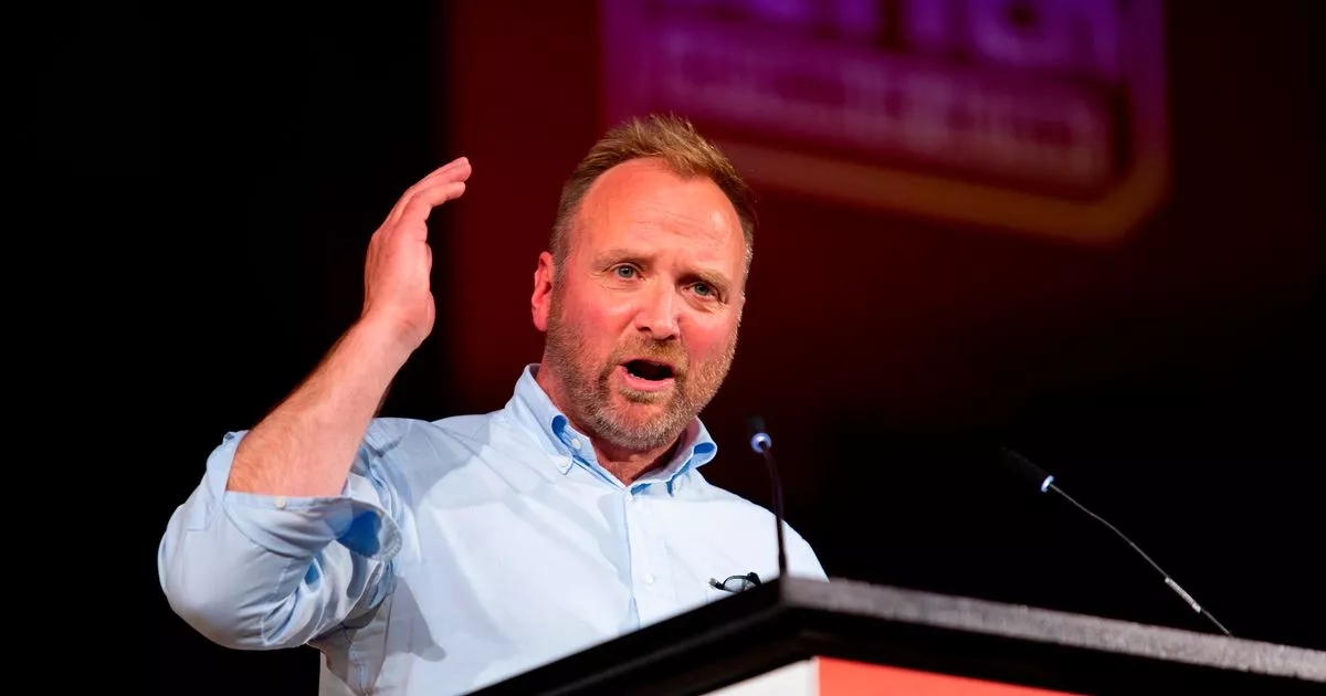 Reform UK to „szansa” i nie są przyjaciółmi ludzi pracujących, mówi szef GMB