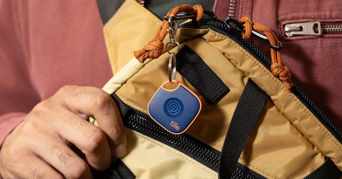 Una etiqueta de seguimiento más económica y "más precisa" que las AirTags de Apple ayuda a rastrear las maletas durante las vacaciones