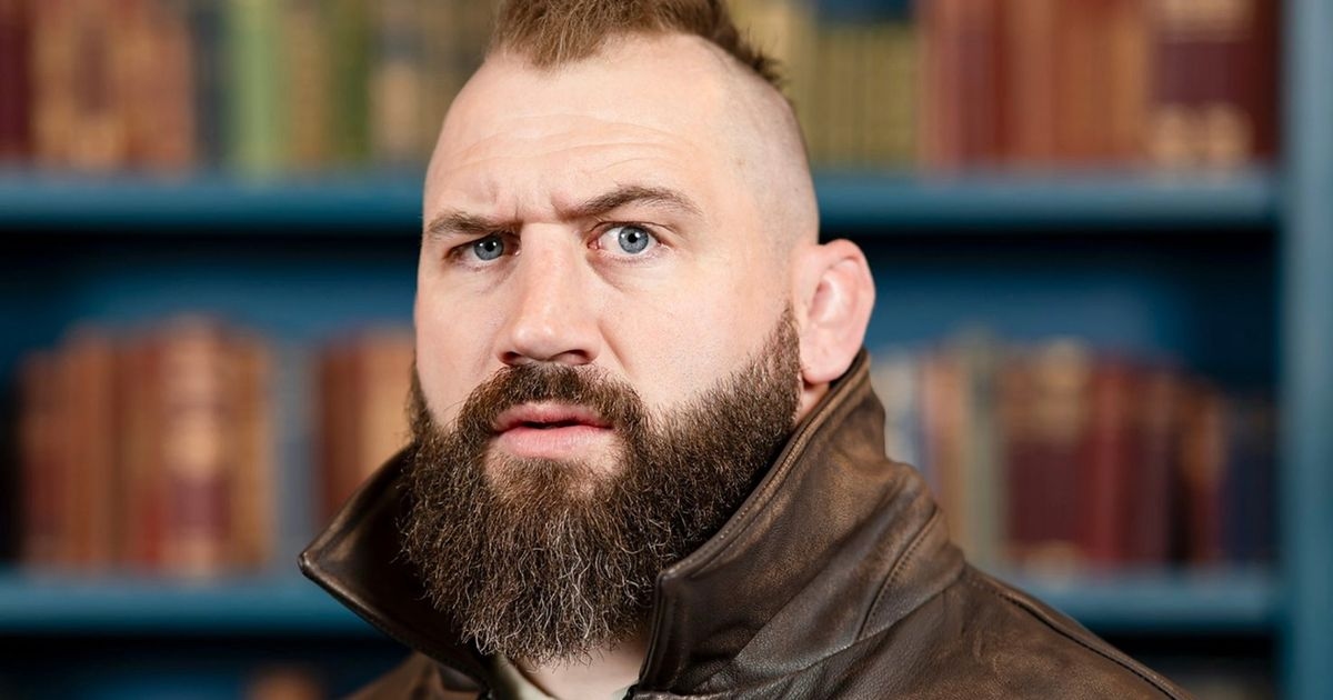 Звезда сериала «Предатели знаменитостей» опроверг свои слова: «Я не хотел этого», после того как его поймали на критике коллег по сериалу