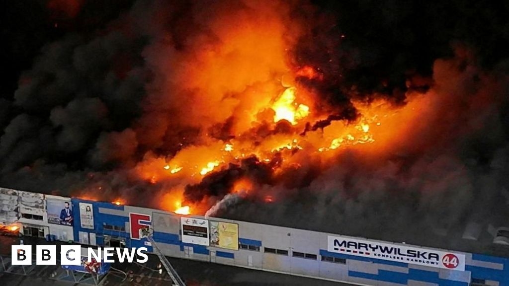 Польша обвиняет Россию в поджоге торгового центра в 2024 году