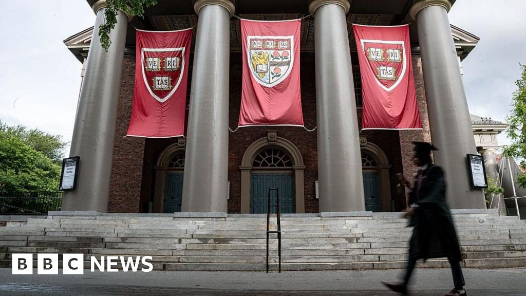 L'amministrazione Trump cerca di recuperare circa 100 milioni di dollari dai finanziamenti di Harvard