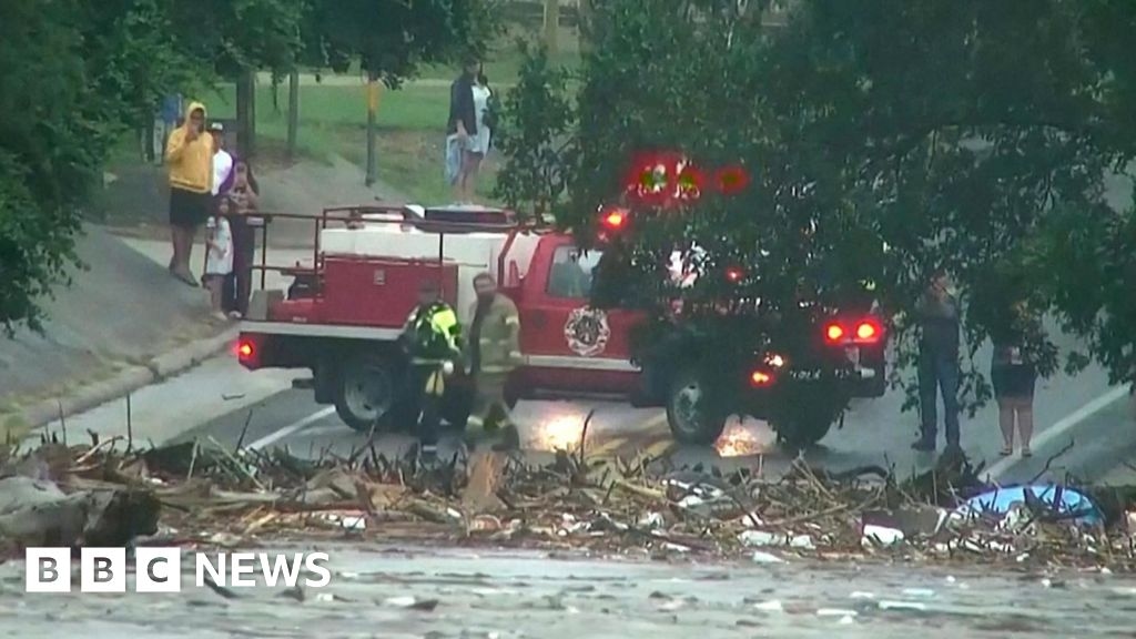 At least 24 dead and up to 25 children missing in 'terrible' Texas floods