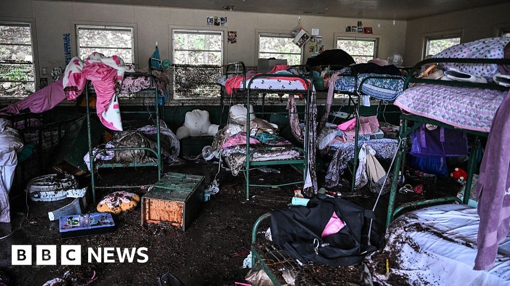 Search for survivors continues as Texas floods kill 43, including 15 children